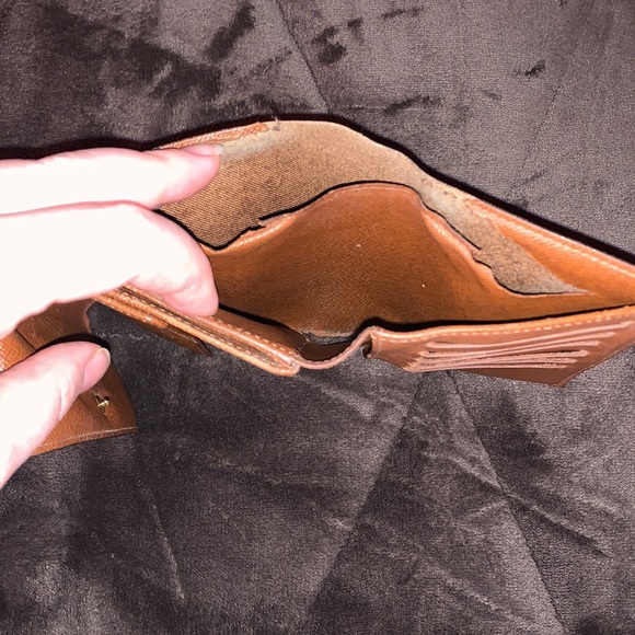 Louis Vuitton Wallet - Picture 10 of 11
